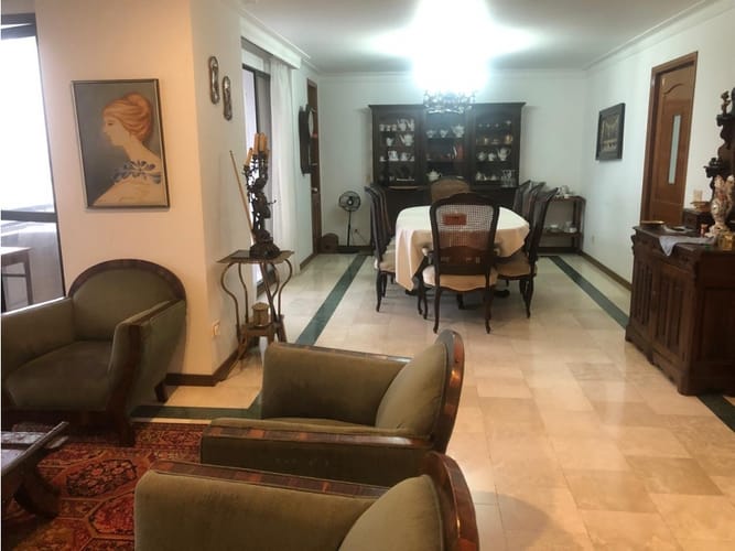 Apartamento de 5 alcobas en venta en Pinares, Pereira, 215 m² · foto 2 de 16