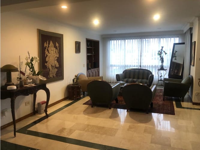 Apartamento de 5 alcobas en venta en Pinares, Pereira, 215 m² · foto 3 de 16