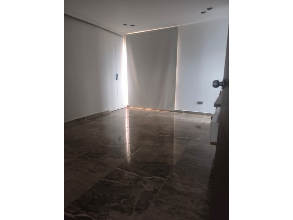 Apartamento en venta en Pinares, Pereira · foto 11 de 14