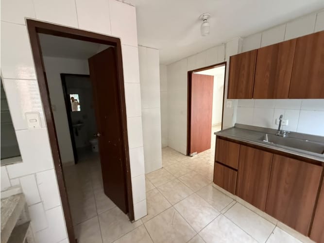 Apartamento de 3 alcobas en venta en Pinares, Pereira, 118 m² · foto 5 de 23