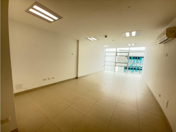 Consultorio en venta en Belmonte A, Pereira, 40 m² · foto 3 de 13
