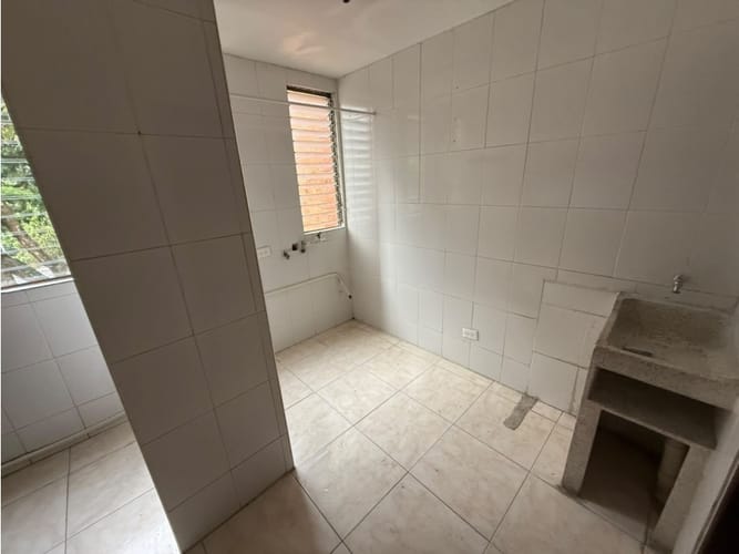 Apartamento de 3 alcobas en venta en Pinares, Pereira, 118 m² · foto 23 de 23