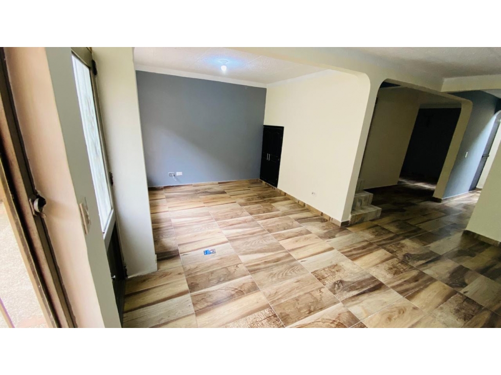 Casa en venta en La Macarena, Dosquebradas · foto 2 de 18