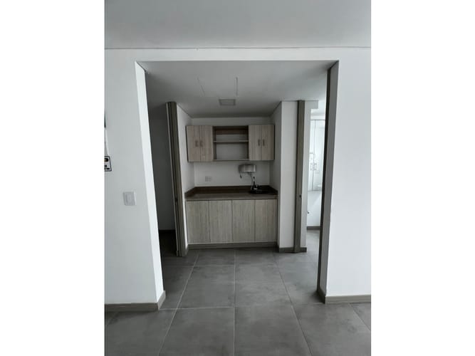 Oficina en venta en Alamos, Pereira, 30 m² · foto 3 de 6