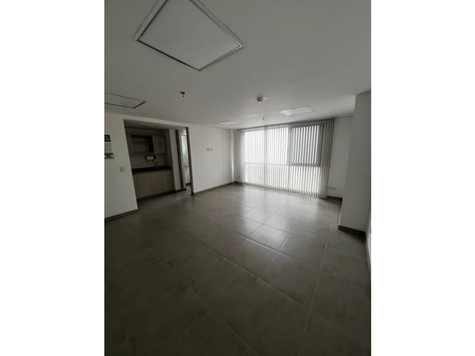 Oficina en venta en Alamos, Pereira, 30 m² · foto 4 de 6