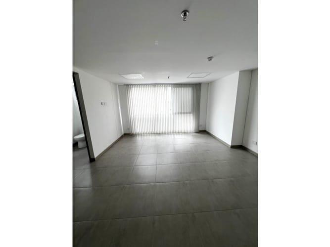 Oficina en venta en Alamos, Pereira, 30 m² · foto 6 de 6