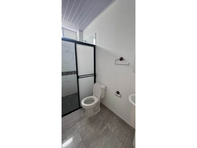 Edificio en venta en Los Angeles, Pereira, 893 m² · foto 9 de 10