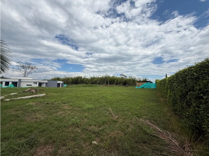 Lote en venta en Cerritos, Pereira, 1640 m² · foto 3 de 9