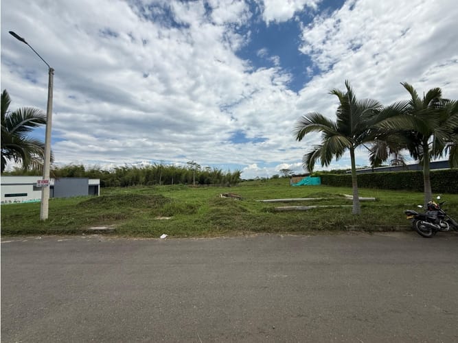 Lote en venta en Cerritos, Pereira, 1640 m² · foto 8 de 9