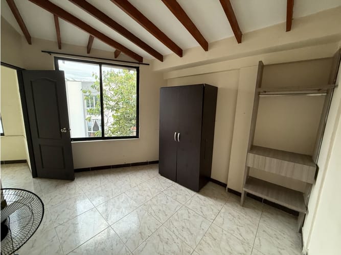 Edificio en venta en Rocio Bajo, Pereira, 138 m² · foto 5 de 24