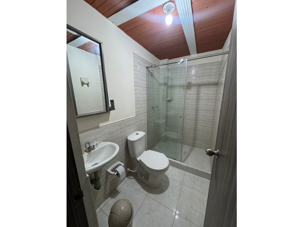 Casa en venta en Sector Lago Uribe, Pereira · foto 10 de 24