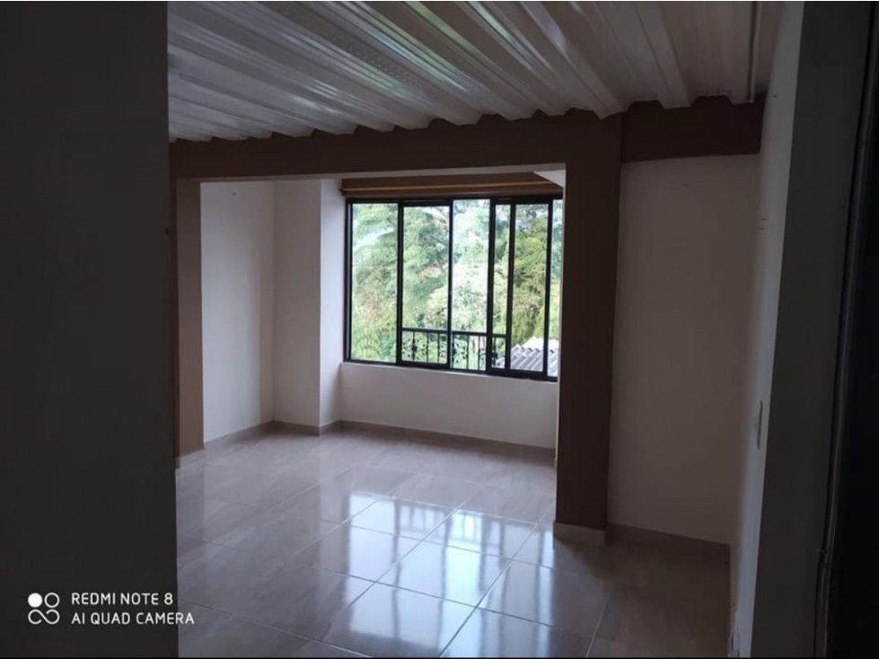 Casa en venta en Sector Lago Uribe, Pereira · foto 11 de 24