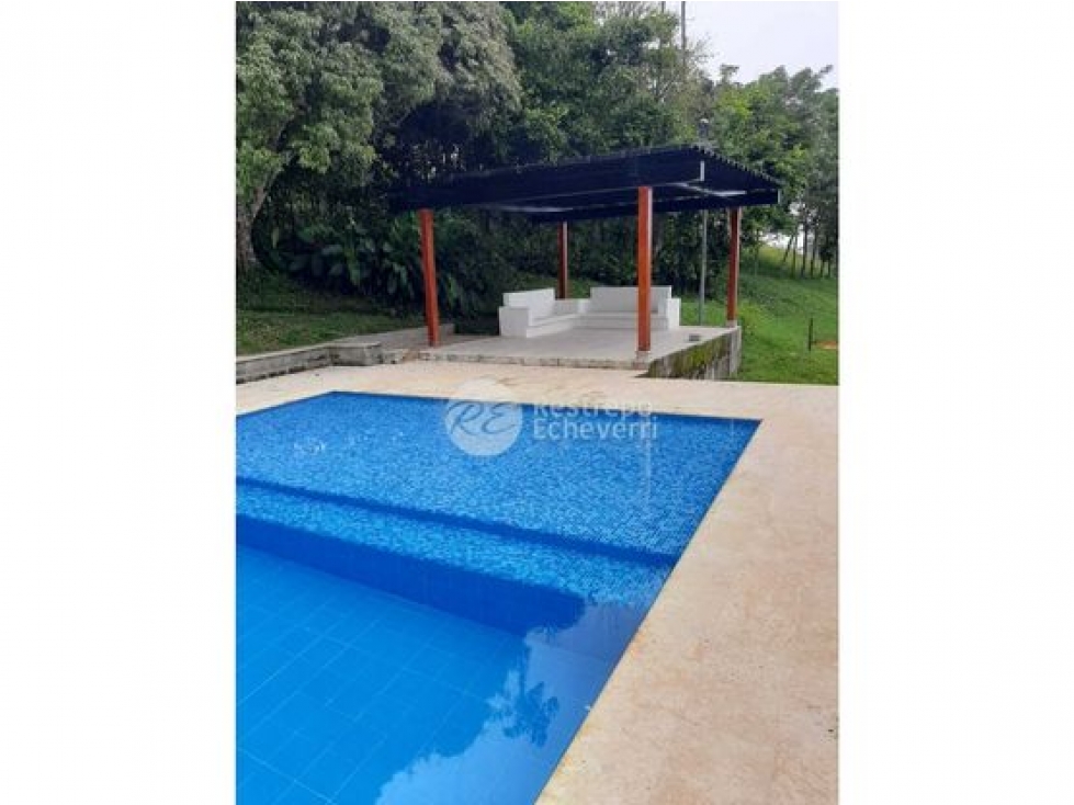 Casa en venta en La Cabaña, Manizales · foto 3 de 24