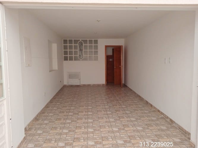 Casa de 5 alcobas en venta en Las Americas, Bogotá, 480 m² · foto 2 de 20