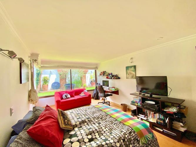 Casa de 4 alcobas en venta en Santa Ana Oriental, Bogotá, 493 m² · foto 11 de 16