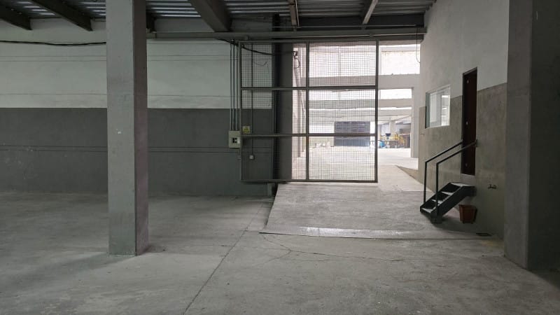 Bodega en arriendo en La Tablacita, La Estrella, 2533 m² · foto 8 de 17