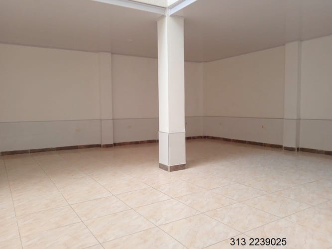 Casa de 5 alcobas en venta en Las Americas, Bogotá, 480 m² · foto 13 de 20