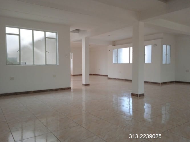 Casa de 5 alcobas en venta en Las Americas, Bogotá, 480 m² · foto 8 de 20