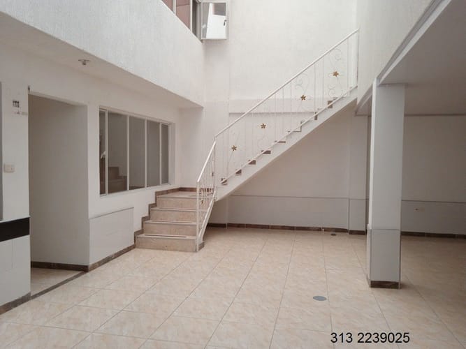 Casa de 5 alcobas en venta en Las Americas, Bogotá, 480 m² · foto 7 de 20