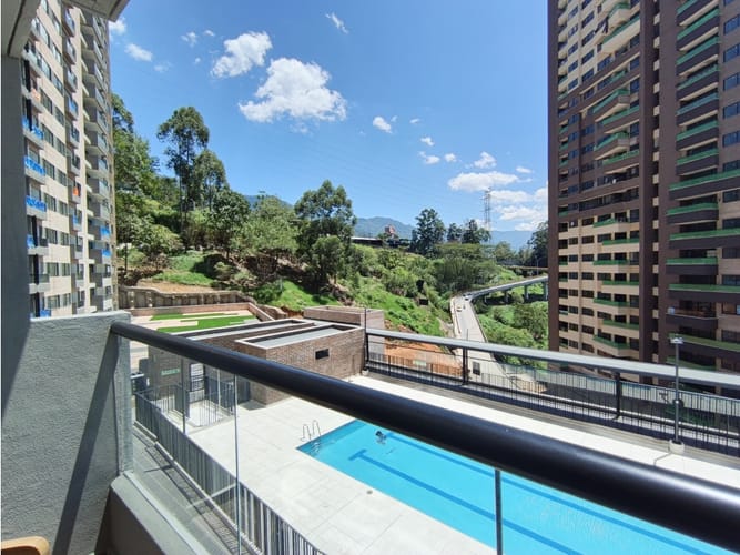 Apartamento de 2 alcobas en venta en Las Palmas, Medellín, 64 m² · foto 6 de 19
