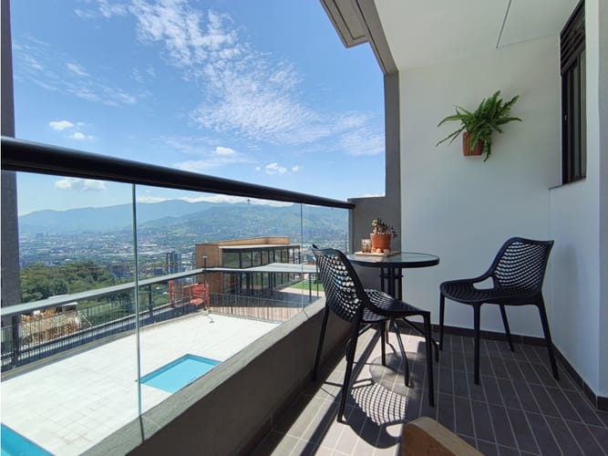 Apartamento de 2 alcobas en venta en Las Palmas, Medellín, 64 m² · foto 7 de 19