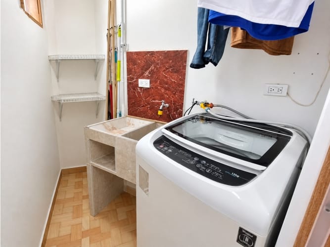 Casa de 5 alcobas en venta en El Prado, Palmira, 290 m² · foto 11 de 24