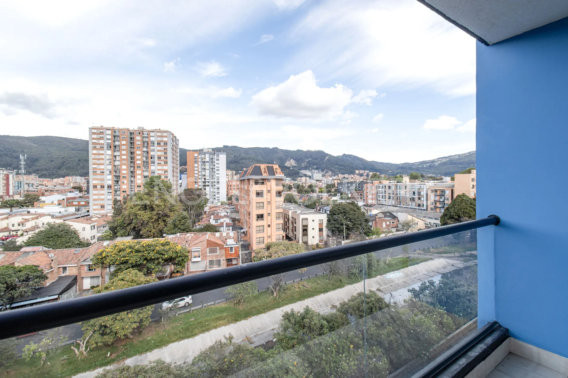 Apartamento en venta en Contador, Bogotá · foto 10 de 15