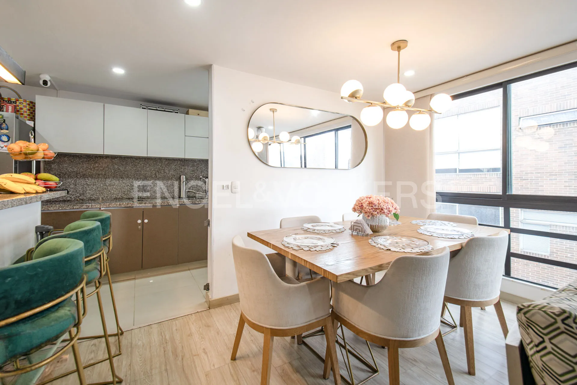 Apartamento en venta en Contador, Bogotá · foto 4 de 15