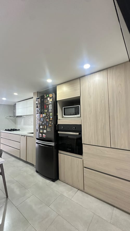 Casa en venta en Portales Del Norte, Bogotá · foto 2 de 24