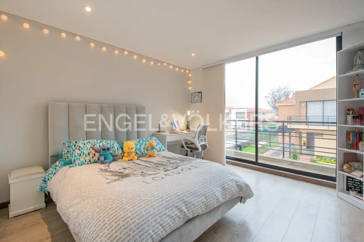 Casa de 3 alcobas en venta en Chuntame, Cajicá, 165 m² · foto 11 de 16