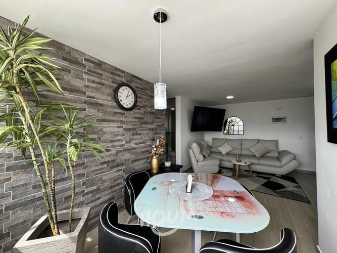 Apartamento de 3 alcobas en arriendo en Cuatro Esquinas, Rionegro, 57 m² · foto 2 de 24