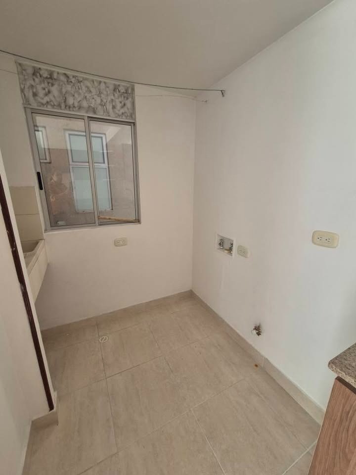 Apartamento en venta en Bochalema, Cali · foto 3 de 15