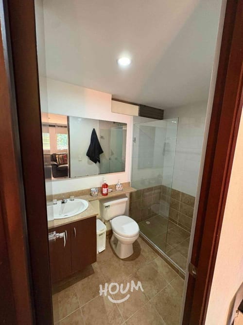Apartamento de 1 alcoba en arriendo en El Poblado, Medellín, 101 m² · foto 8 de 16