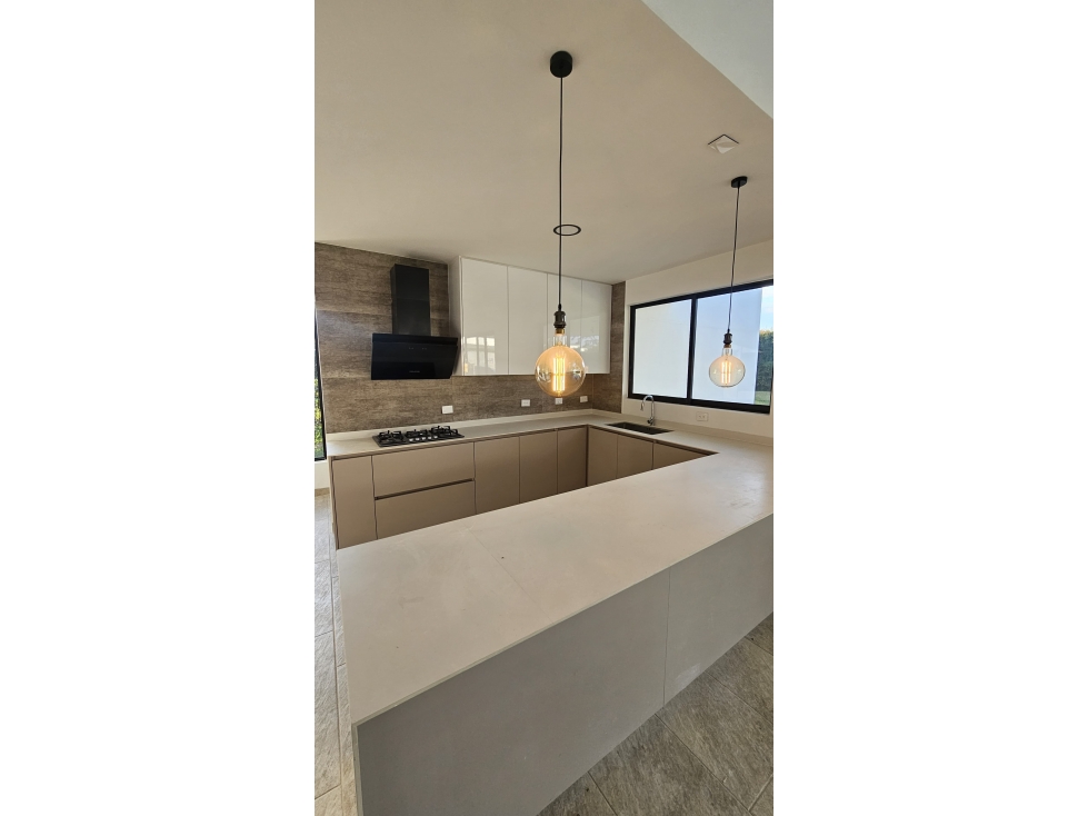 Casa en venta en Cerritos, Pereira · foto 3 de 17