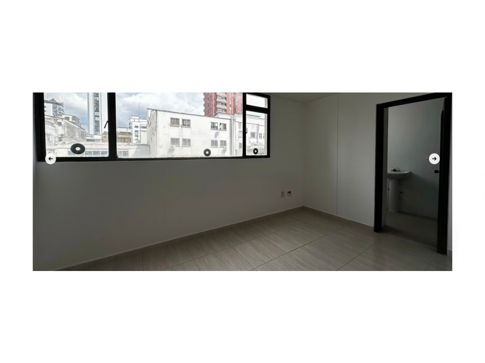 Apartamento en venta en Sector Plaza De Bolivar, Pereira · foto 3 de 10