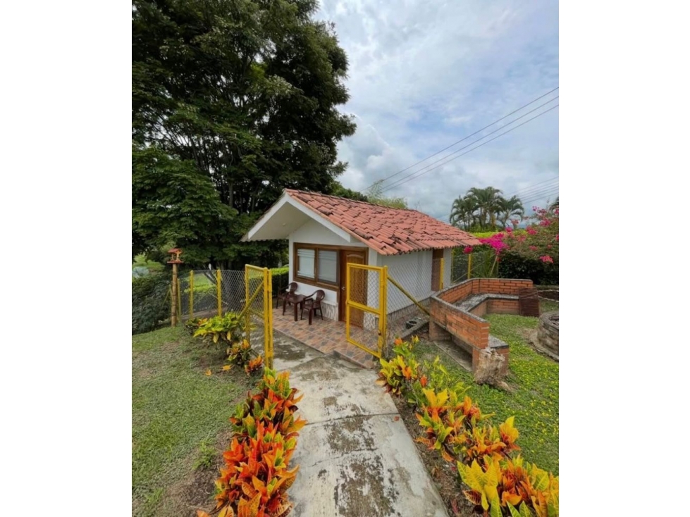 Casa en venta en Sector Lago Uribe, Pereira · foto 3 de 15