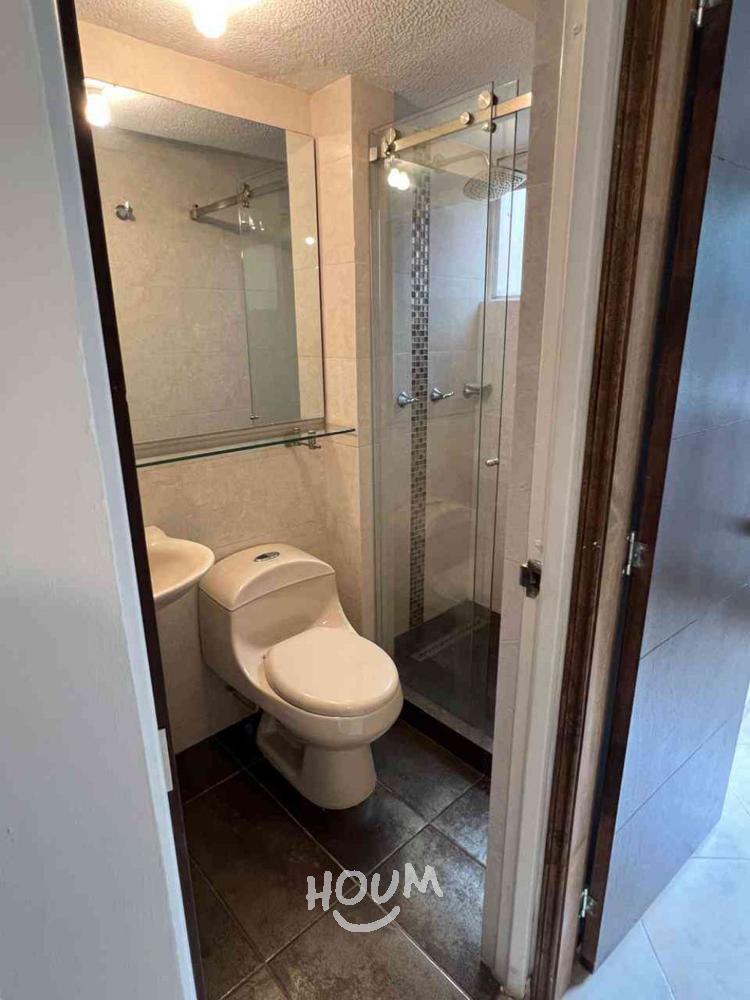 Casa en venta en Cerros De Suba, Bogotá · foto 9 de 17