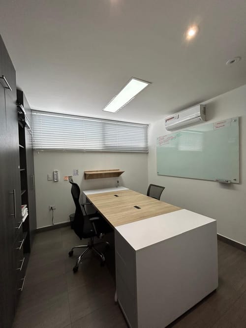 Edificio en venta en Colsag, Cúcuta, 960 m² · foto 2 de 11