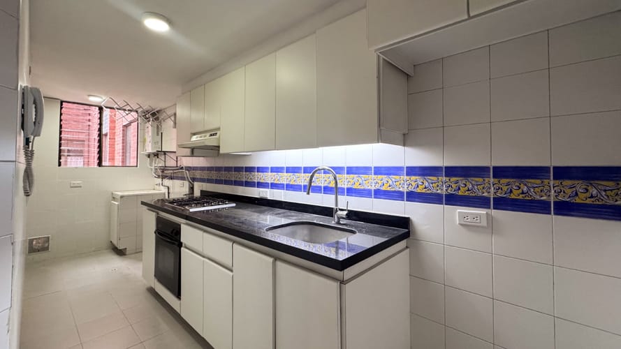 Apartamento de 3 alcobas en arriendo en Bosques Del Marques, Bogotá, 93 m² · foto 2 de 17