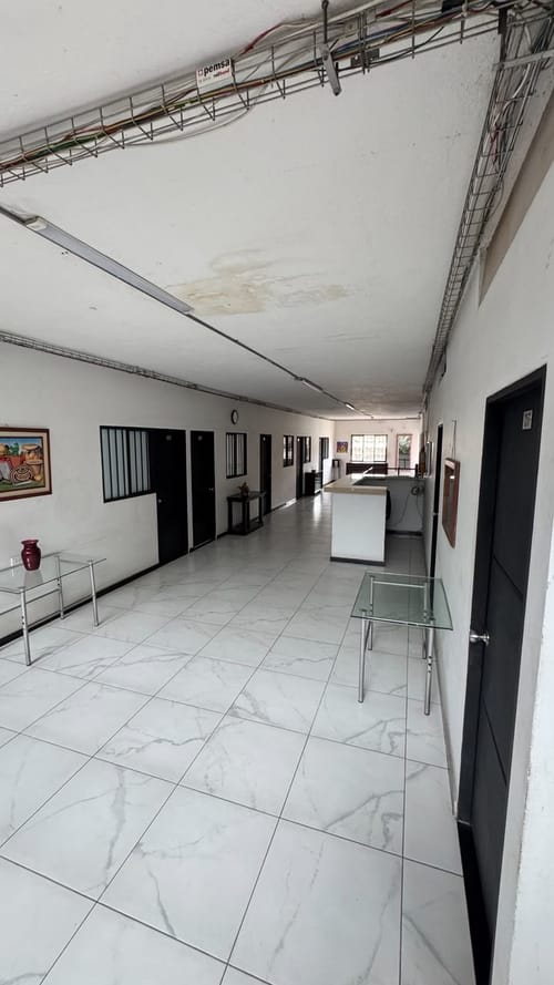 Edificio en venta en Latino, Cúcuta, 288 m² · foto 2 de 10