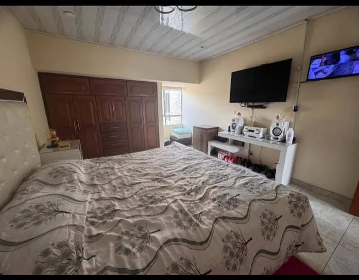 Casa en venta en Engativá, Bogotá · foto 4 de 14