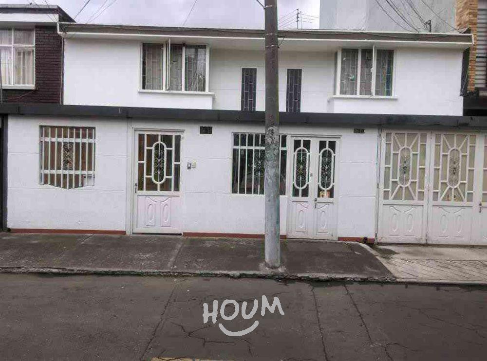 Casa en venta en Engativá, Bogotá · foto 3 de 19
