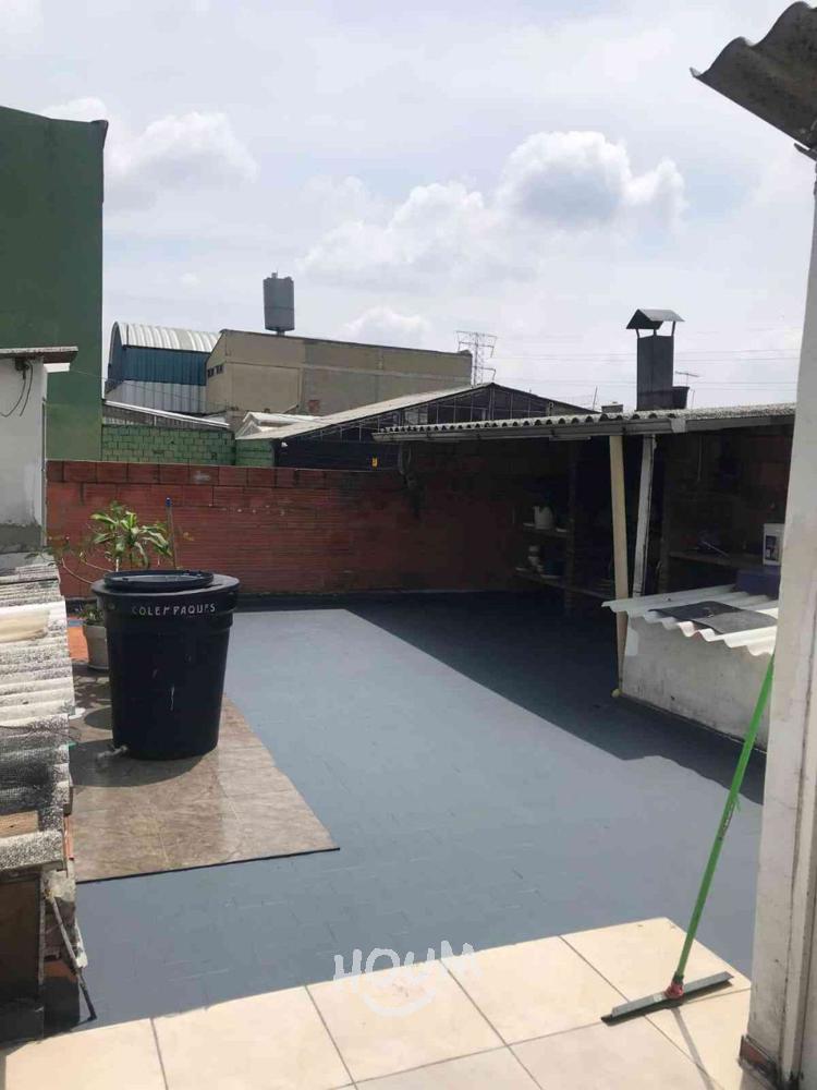 Casa en venta en Engativá, Bogotá · foto 4 de 19