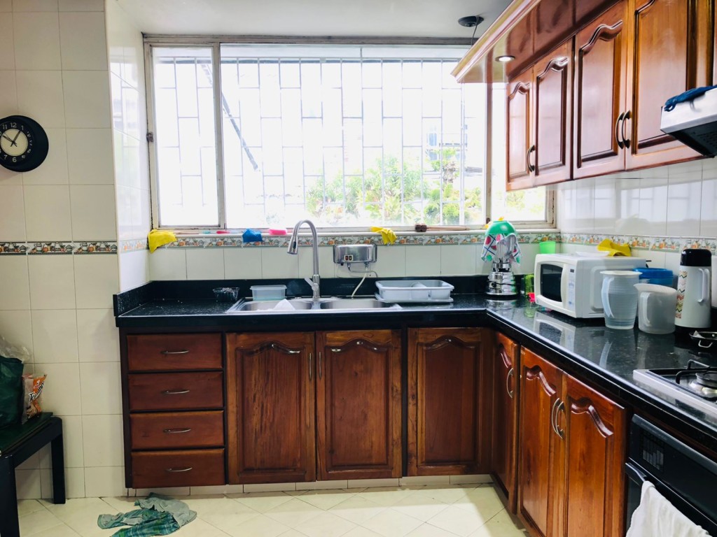 Casa en venta en Las Villas, Bogotá · foto 2 de 18
