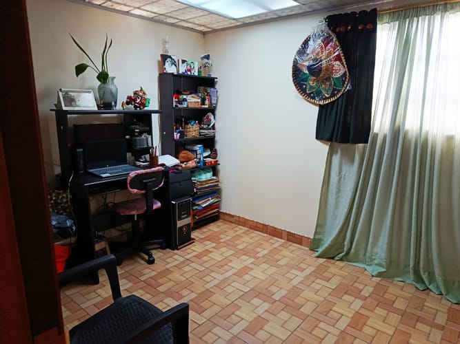 Casa de 6 alcobas en venta en Molinos Del Sur, Bogotá, 330 m² · foto 5 de 11