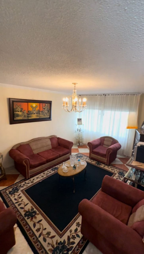 Casa en venta en Engativá, Bogotá · foto 2 de 10