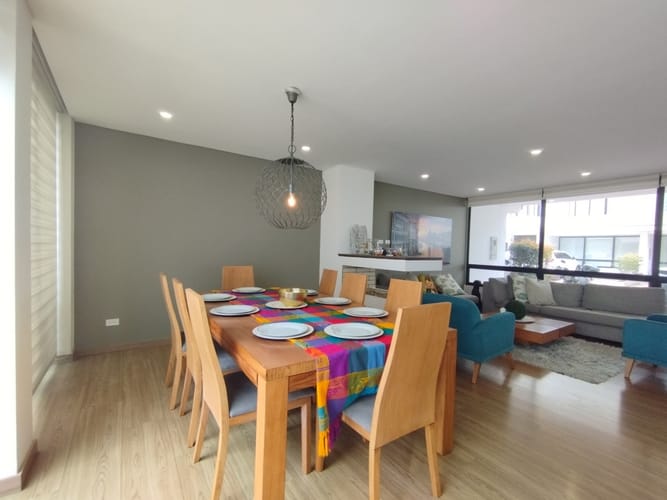 Casa de 4 alcobas en venta en Pueblo Viejo, Cota, 195 m² · foto 4 de 24