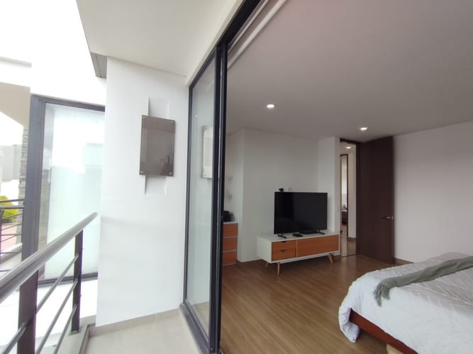 Casa de 4 alcobas en venta en Pueblo Viejo, Cota, 195 m² · foto 23 de 24