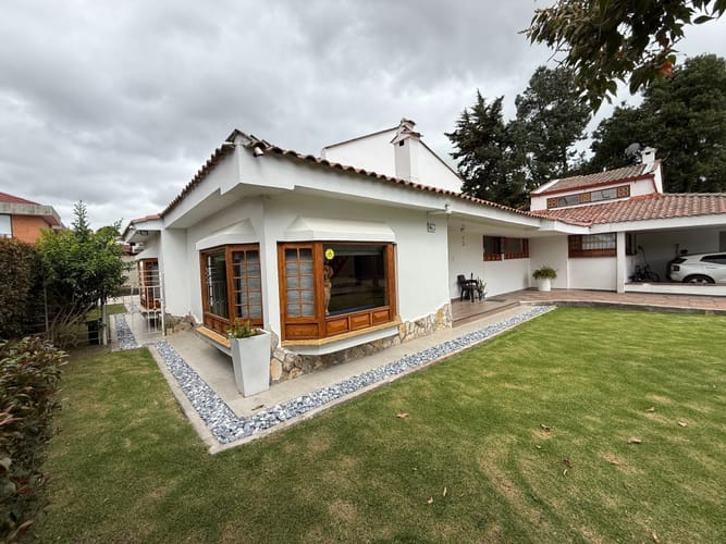 Casa de 4 alcobas en venta en San Jose De Bavaria, Bogotá, 214 m² · foto 6 de 24