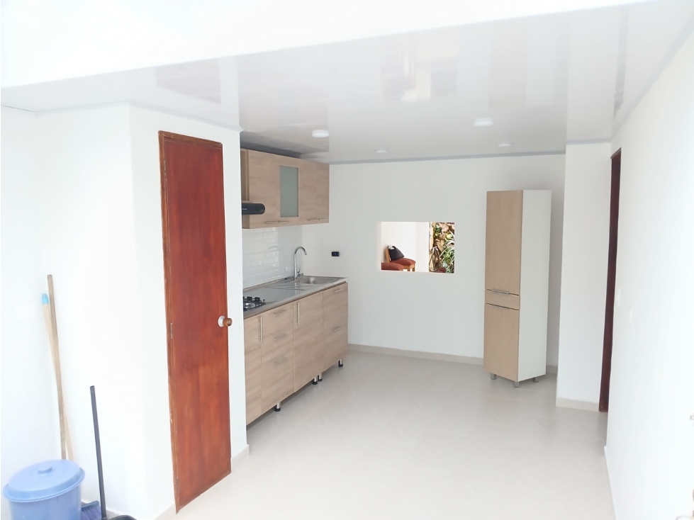 Casa en venta en Modelia, Bogotá · foto 3 de 19